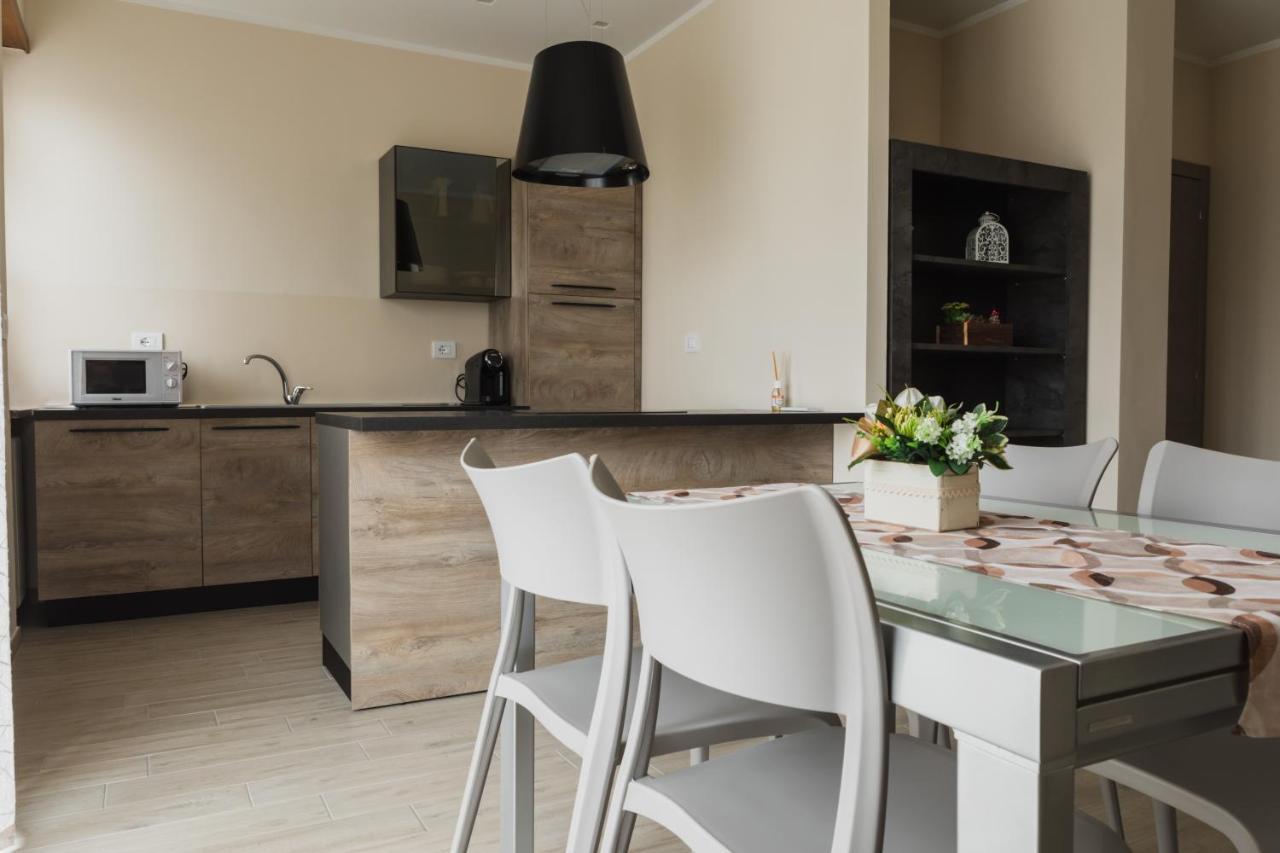 Agriturismo Ridaroca San Damiano dʼAsti Εξωτερικό φωτογραφία